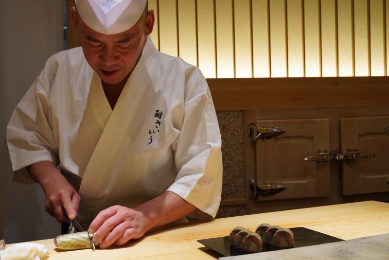 Sushi Saito-hero-Credit Kat Odell_A50BR25-LIP